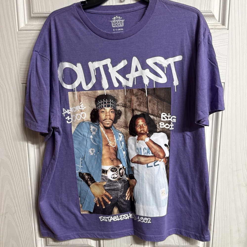 Outkast Graphic Tee Shirt SM/CH NWT New Andre 3000 Big Boi Hip Hop purple